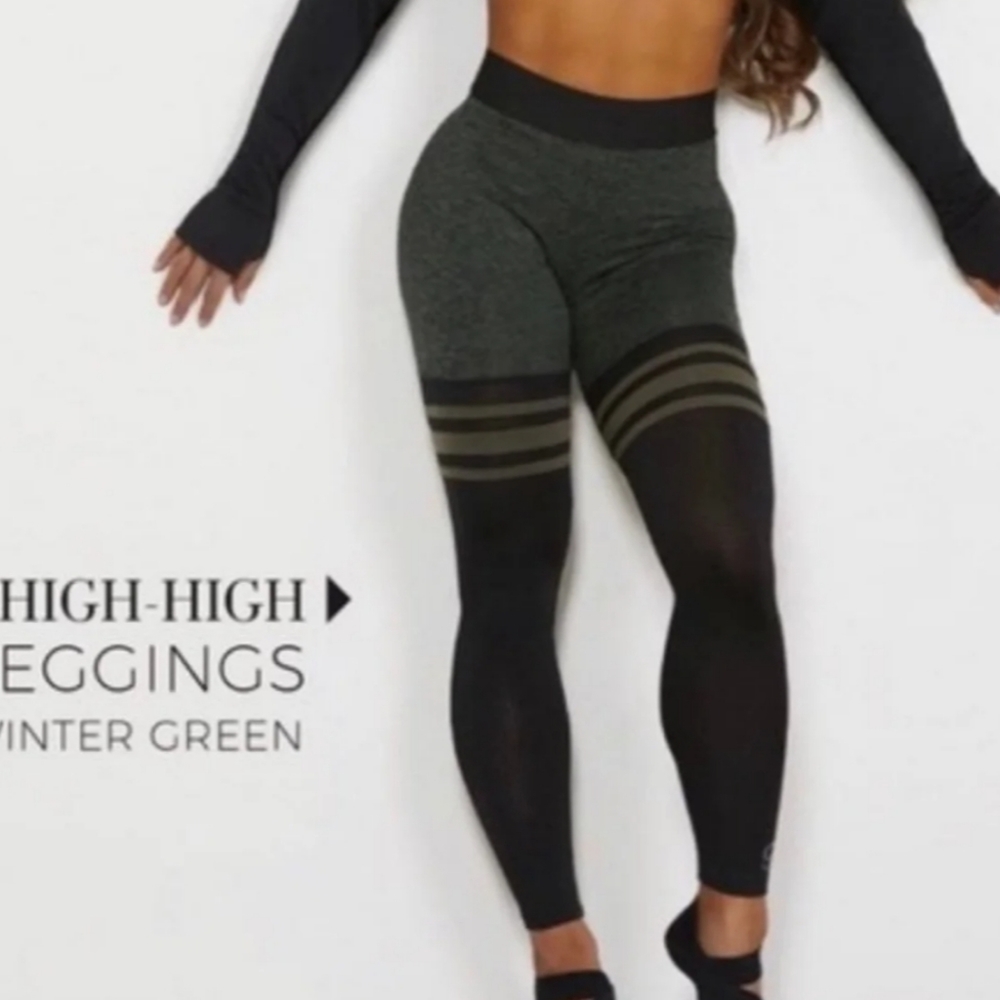 Bombshell Sportswear leggings